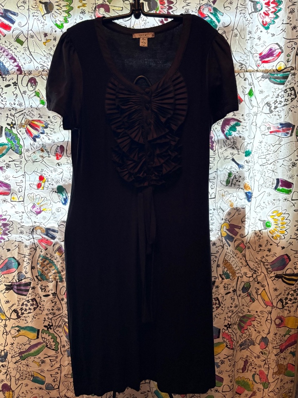 Short sleeve dress with ruffle detail